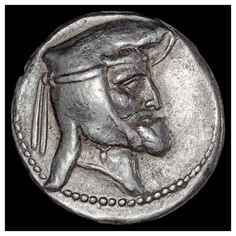 Oborzos killing a Greek soldier AR drachm obverse